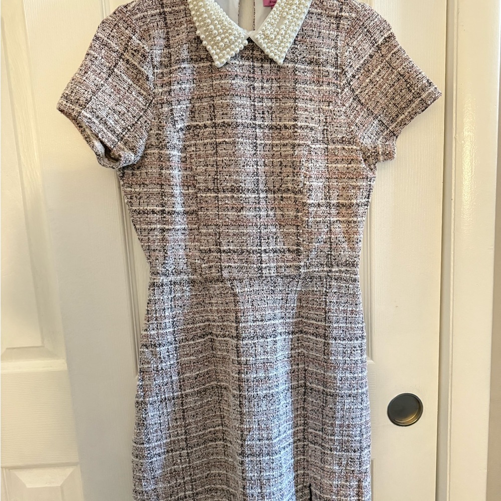 Elegant Tweed Mini Dress with Pearl Collar